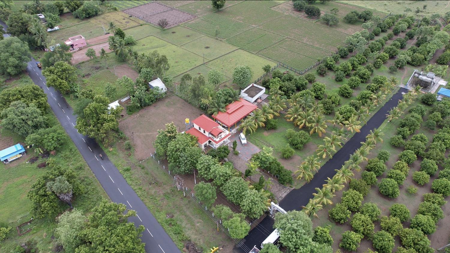 02 drone view front side - Fully Developed Farm Land in Vandavasi - Arani