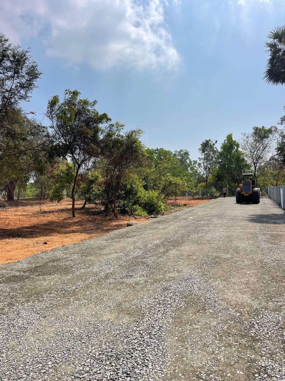 04 side view - Residential Plots at Auroville in Bommayapalayam - Auroville