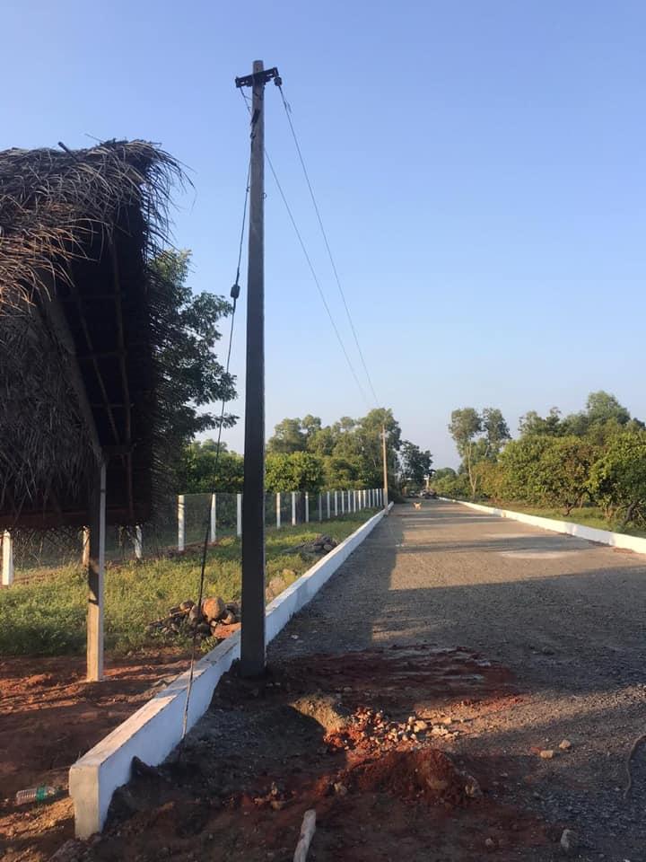 02 power lines - Green Plots near Matri Mandir in Bommayapalayam - Auroville